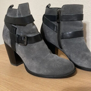 Ivanka Trump ITFILOER Dark Grey Side Zip Block Heel Ankle Boot 6.5